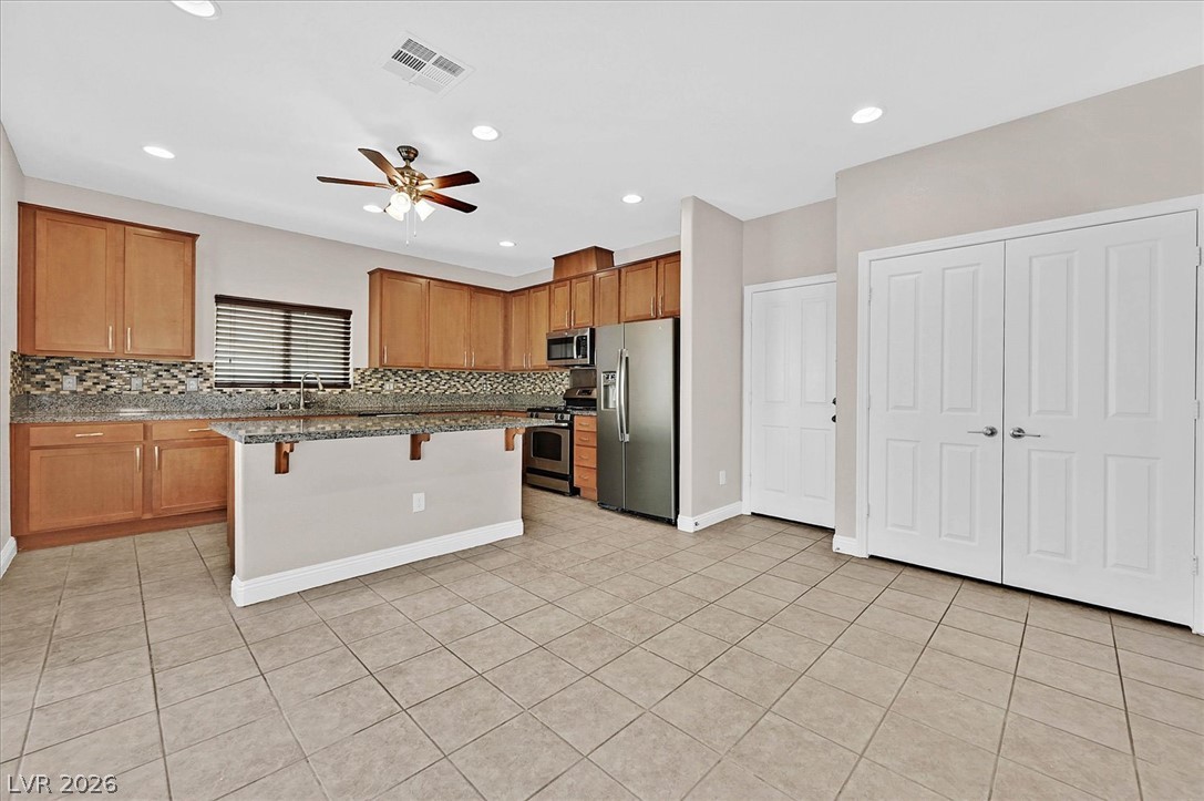 10656 Snow Lake Street Property Photo 6