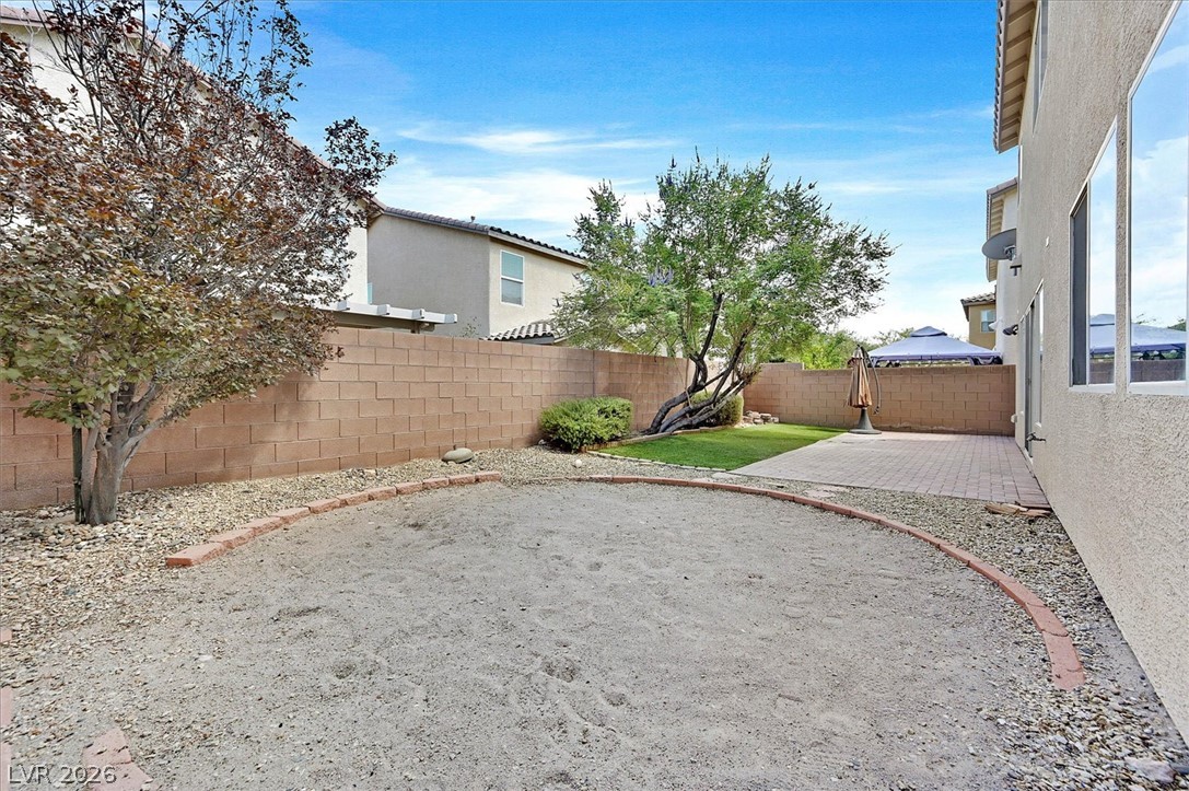 10656 Snow Lake Street Property Photo 25