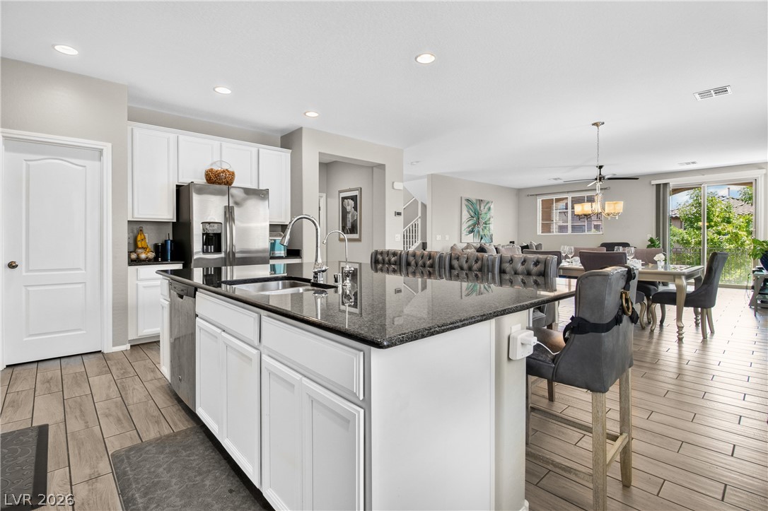 7694 Monomoy Bay Avenue Property Photo 17