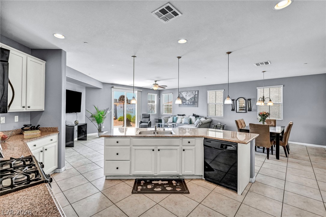193 Tuscan Shadow Street Property Photo 11