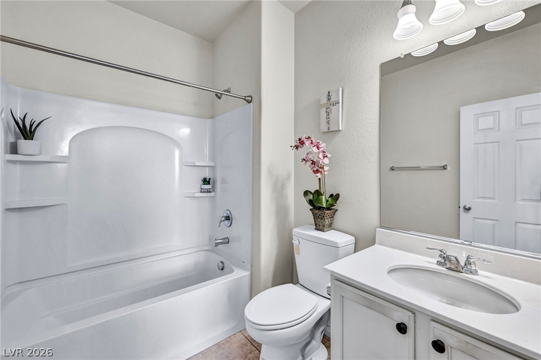 193 Tuscan Shadow Street Property Photo 19