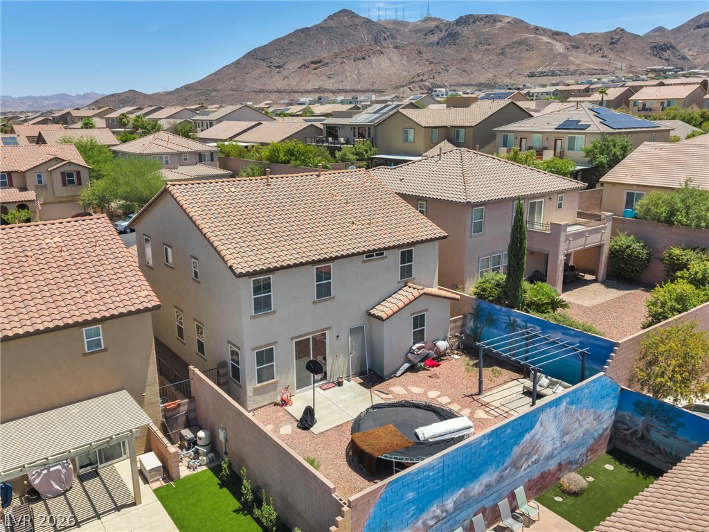 193 Tuscan Shadow Street Property Photo 38