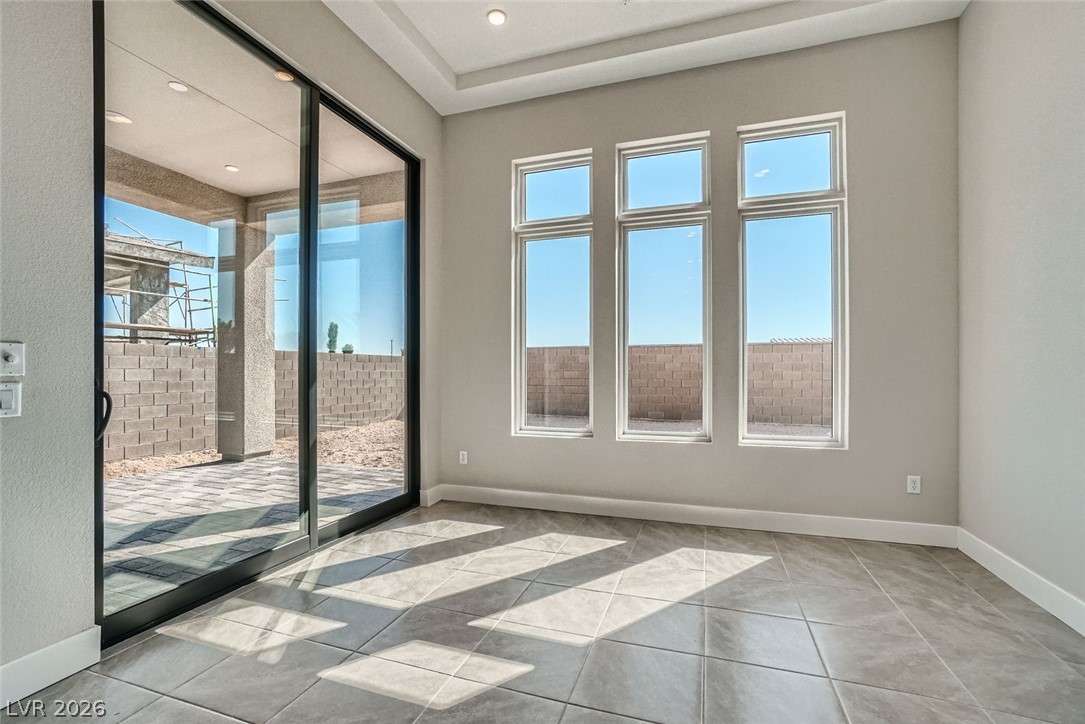 5024 Terramont Drive Property Photo 10