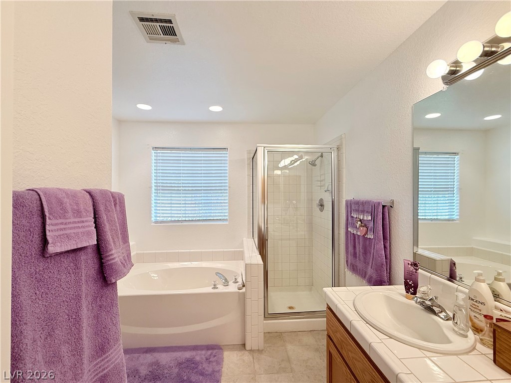 301 West Hickory Street Property Photo 18