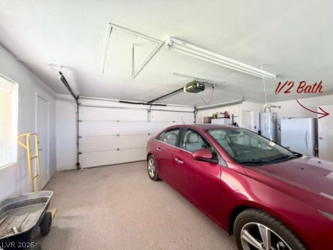 301 West Hickory Street Property Photo 28