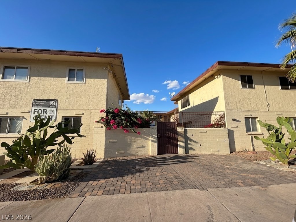 1908 Rexford Drive 5 Property Photo 1