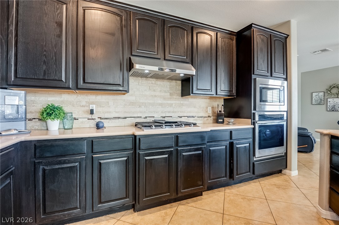 643 Coral View Street Property Photo 21