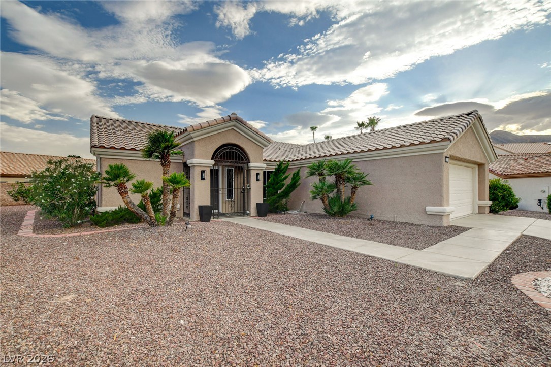 2401 Ocean Edge Court Property Photo 4