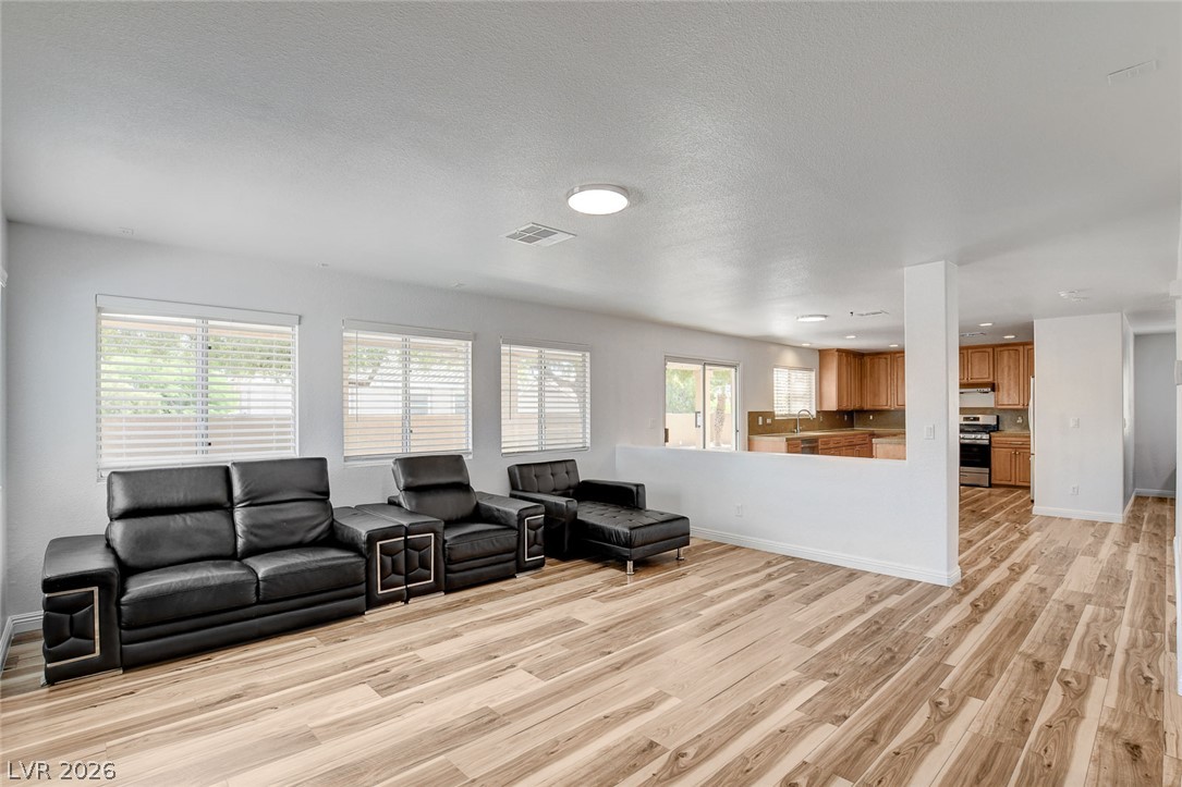160 Kennet Court Property Photo 14