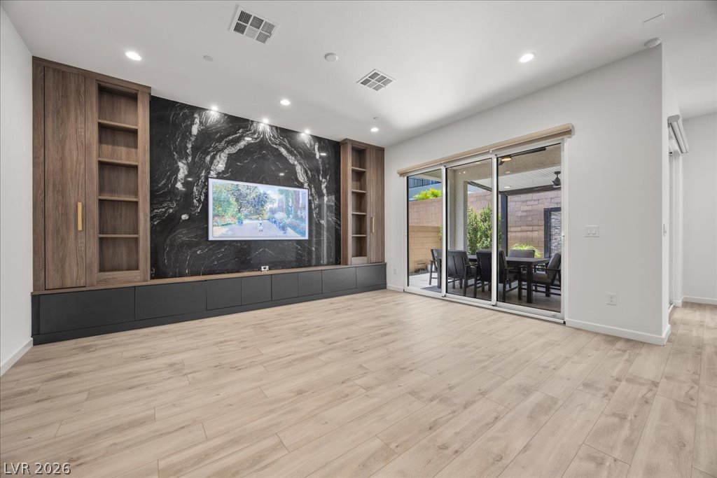 8971 Coastal Oaks Street Property Photo 2