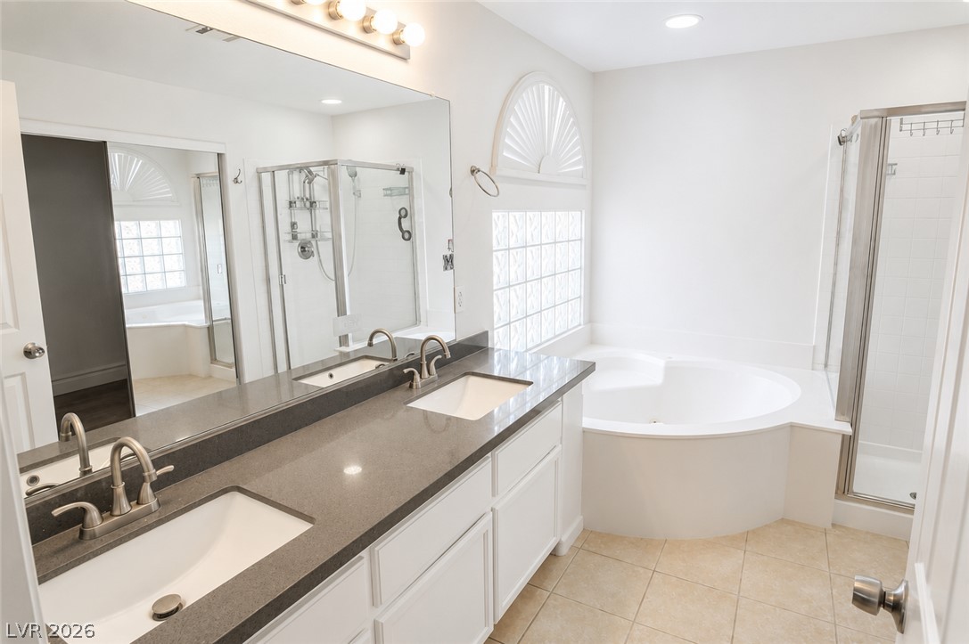 9682 Driftwood Island Court Property Photo 10