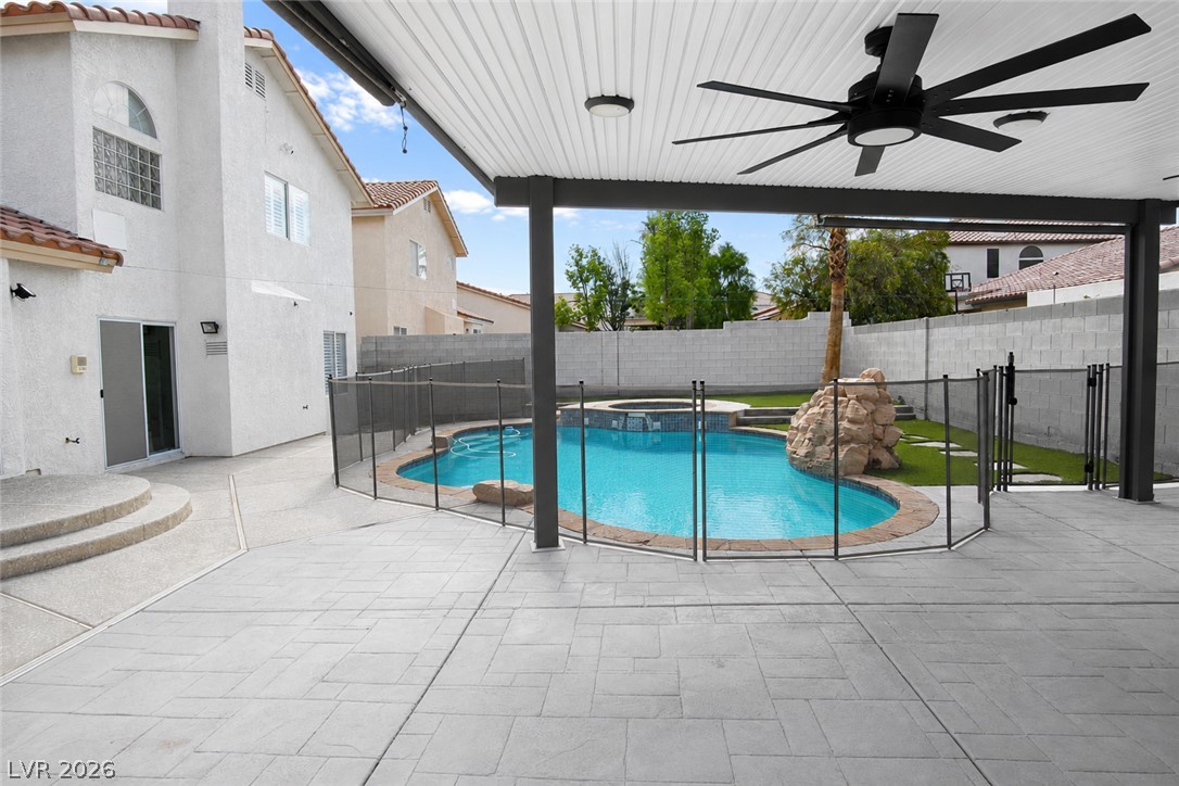 9682 Driftwood Island Court Property Photo 21