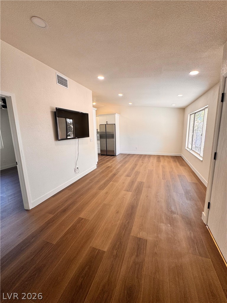 1321 Nadine Way Property Photo 2