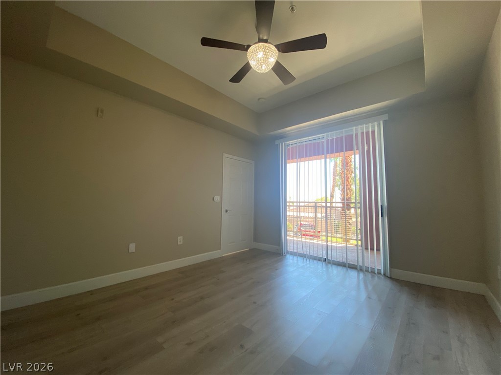 79 East Agate Avenue 207 Property Photo 4