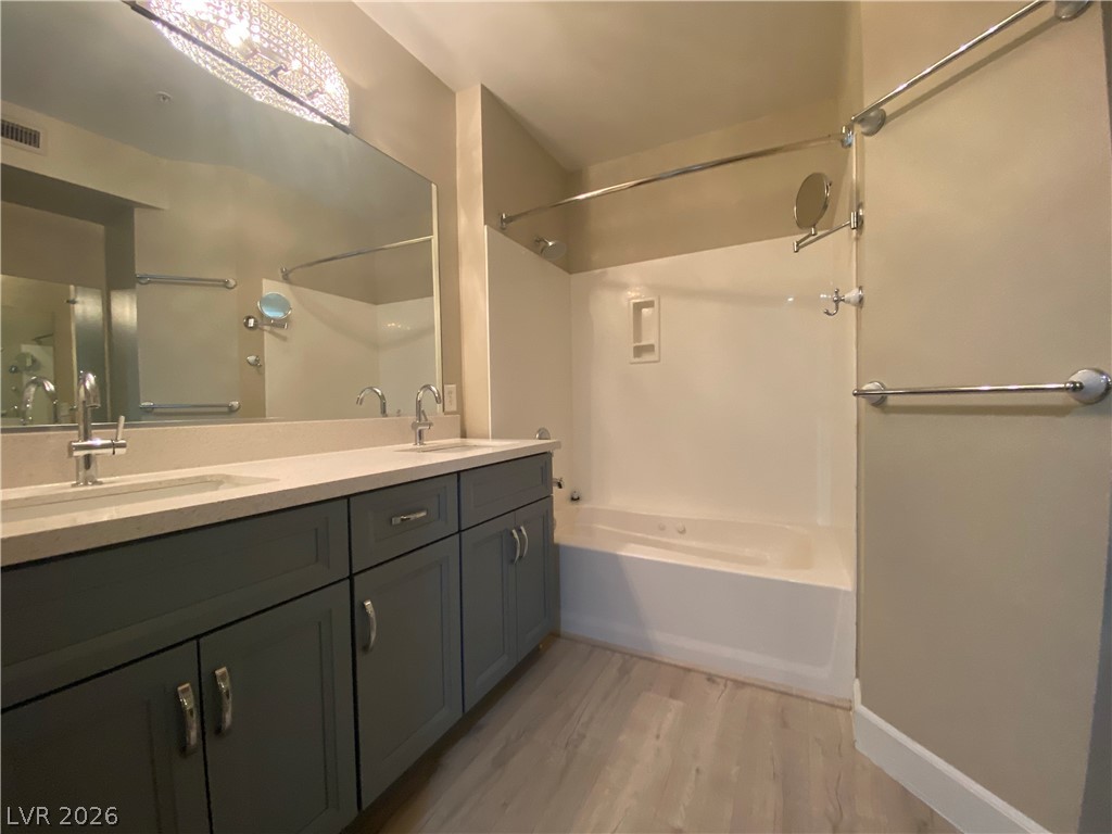 79 East Agate Avenue 207 Property Photo 10