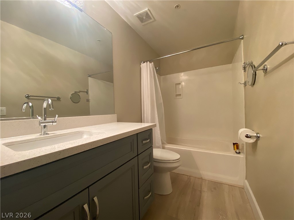 79 East Agate Avenue 207 Property Photo 11