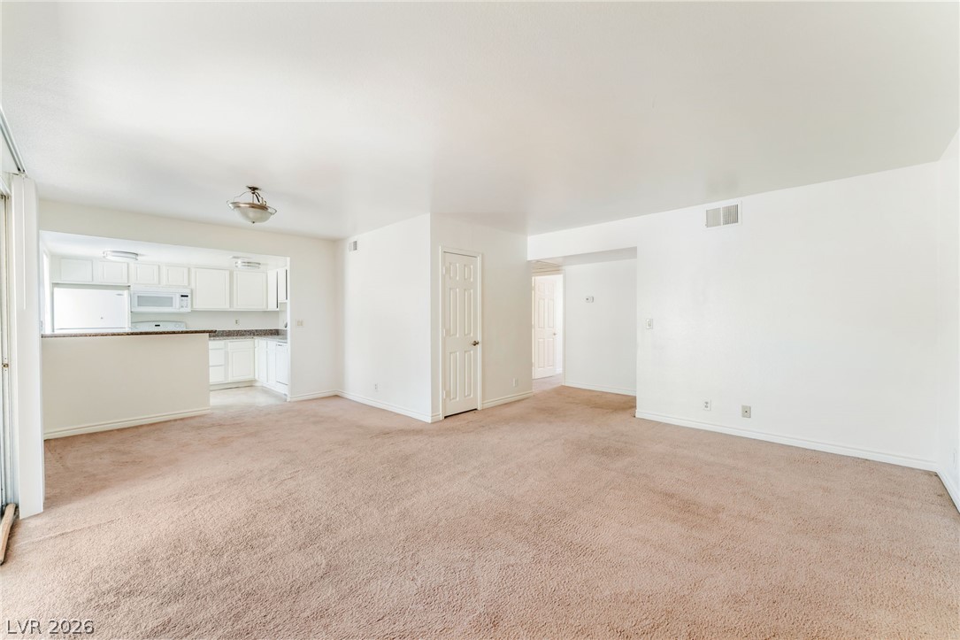 4360 Sandy River Drive 31 Property Photo 5