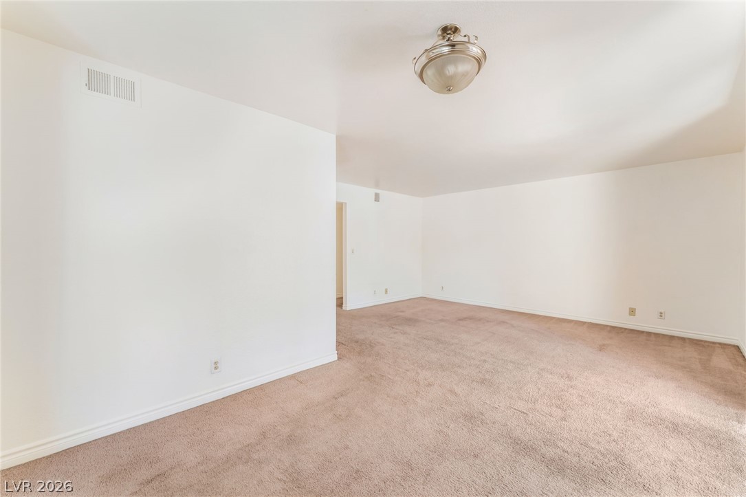 4360 Sandy River Drive 31 Property Photo 6