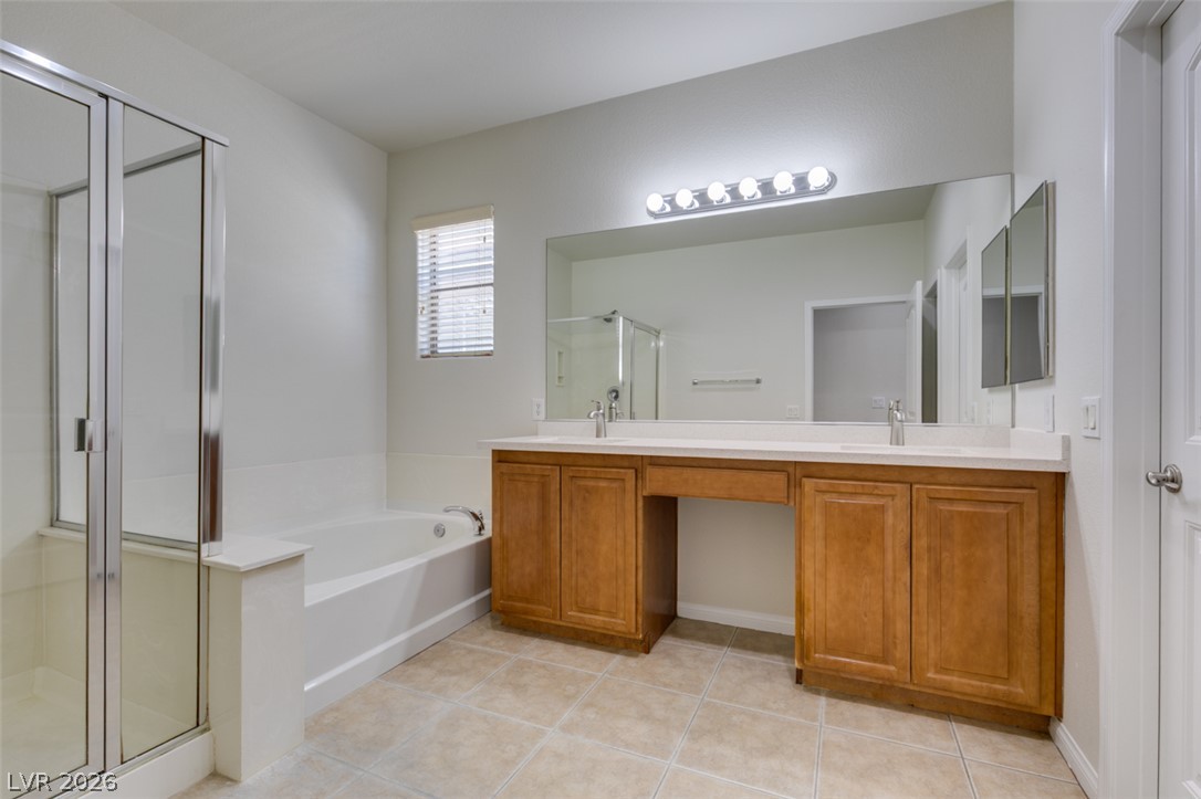 5936 Bellows Beach Street Property Photo 39