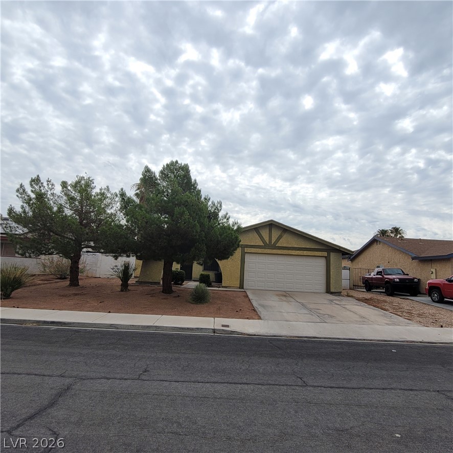 1841 Runningbear Drive Property Photo 1