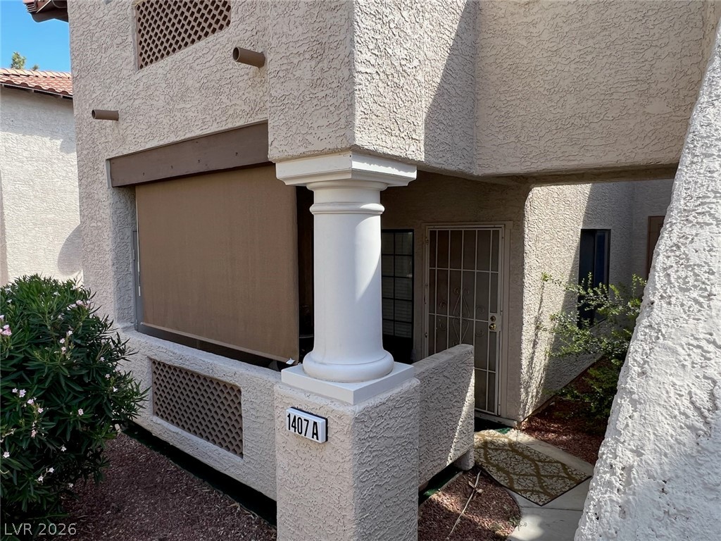 1407 Santa Margarita Street A Property Photo 3