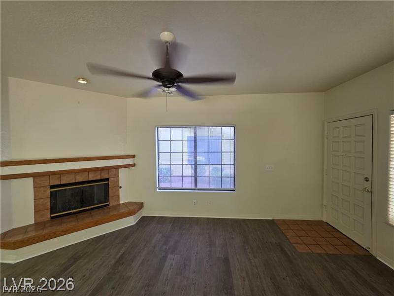1407 Santa Margarita Street A Property Photo 6