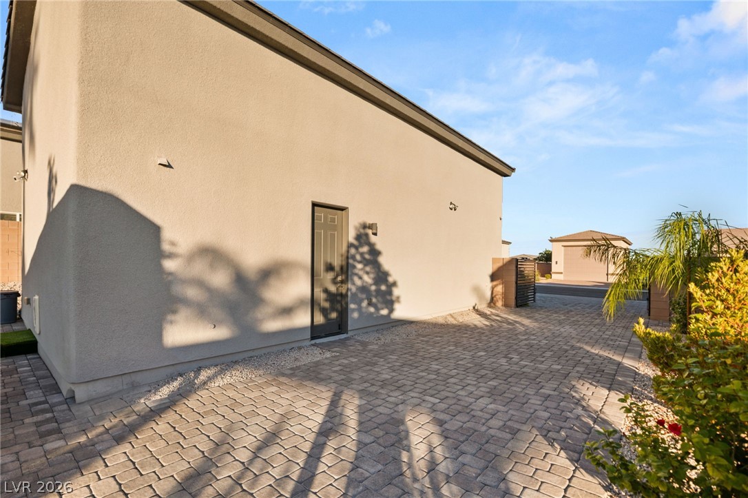 5865 Alice Landing Court Property Photo 46