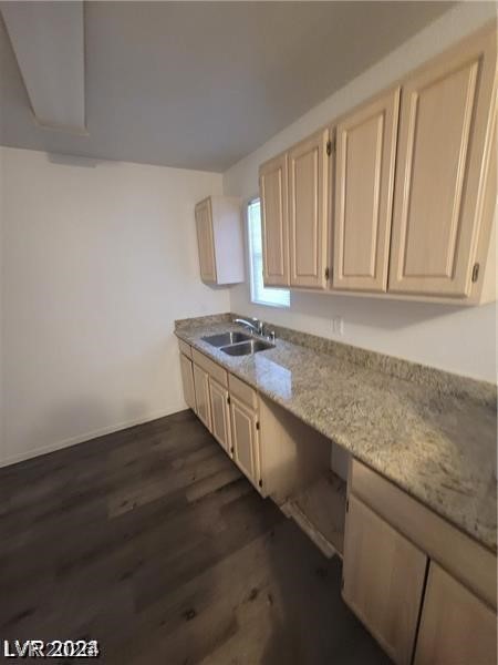555 East Silverado Ranch Boulevard 1123 Property Photo 12