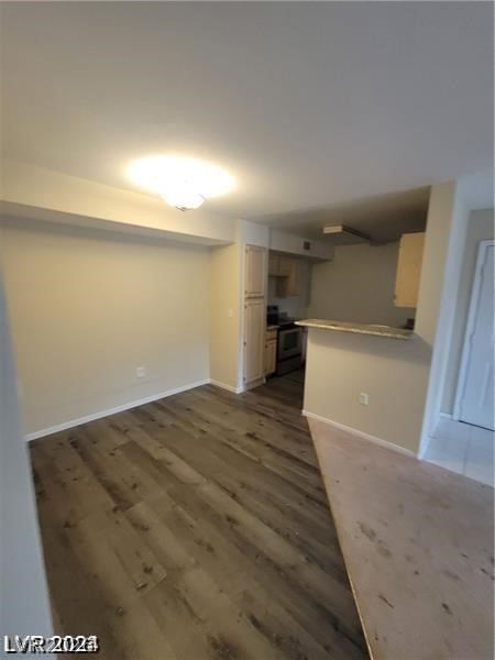 555 East Silverado Ranch Boulevard 1123 Property Photo 14