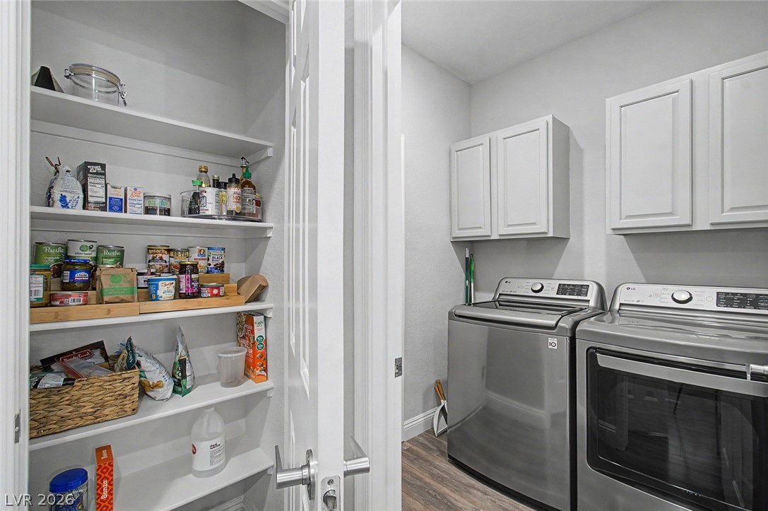 2096 Mountain City Street Property Photo 8