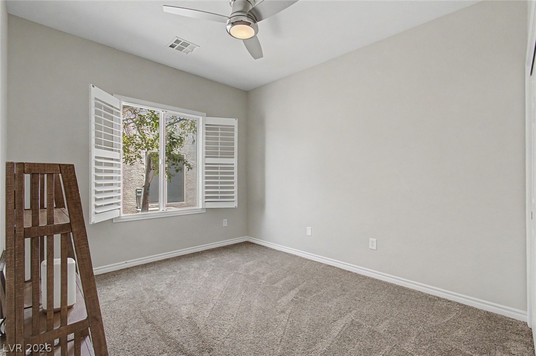 2096 Mountain City Street Property Photo 12