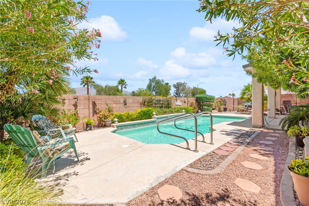 5432 Springer Spaniel Avenue Property Photo 3