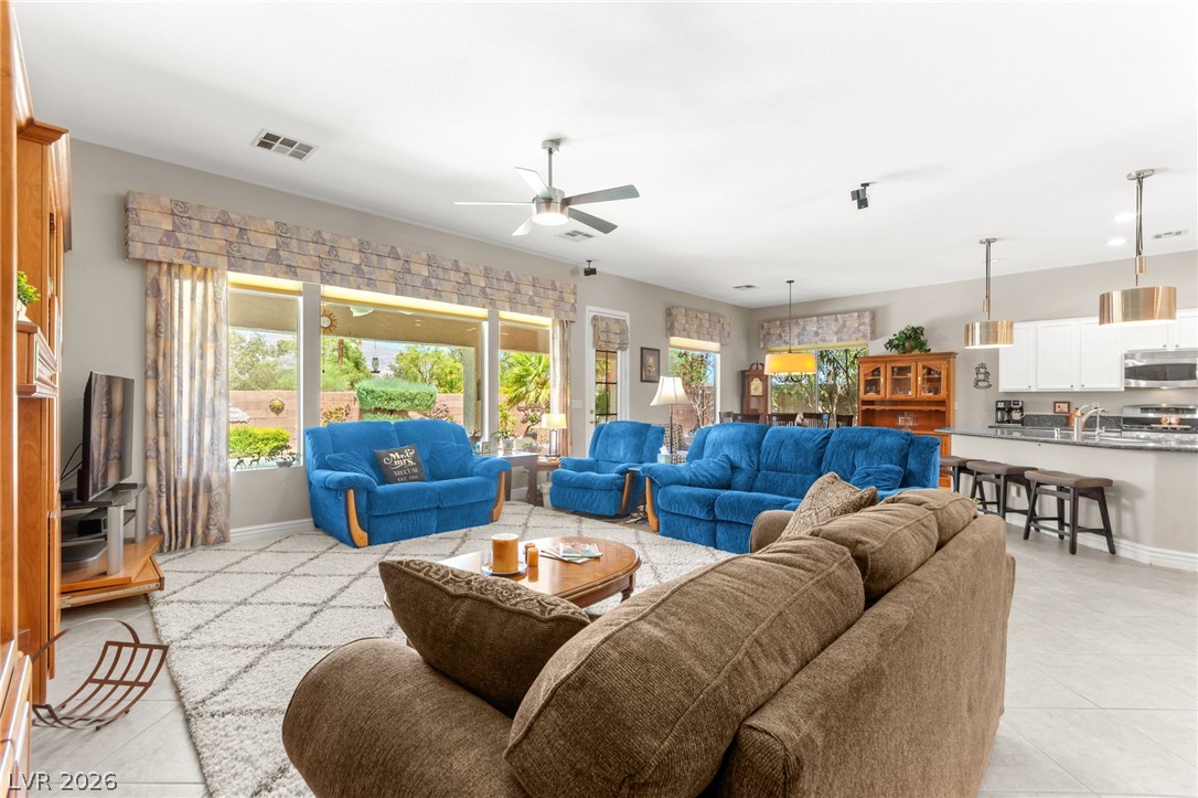 5432 Springer Spaniel Avenue Property Photo 5