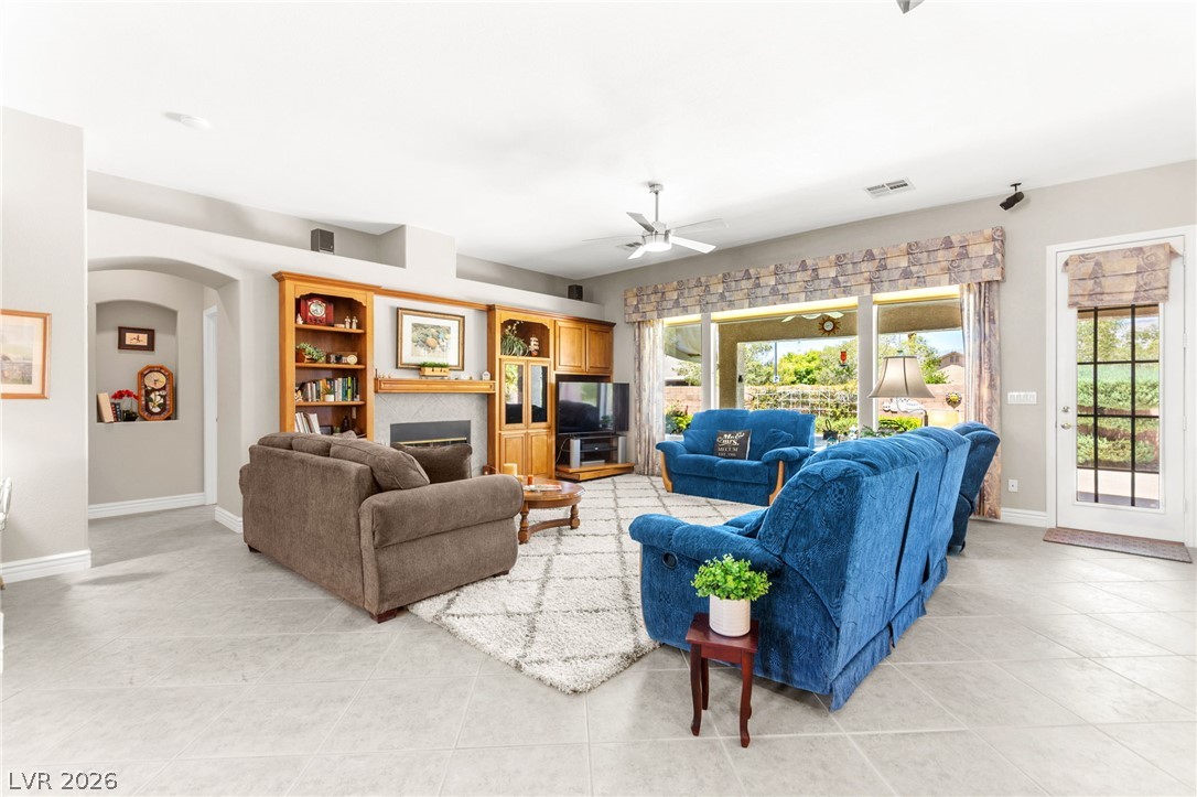 5432 Springer Spaniel Avenue Property Photo 10