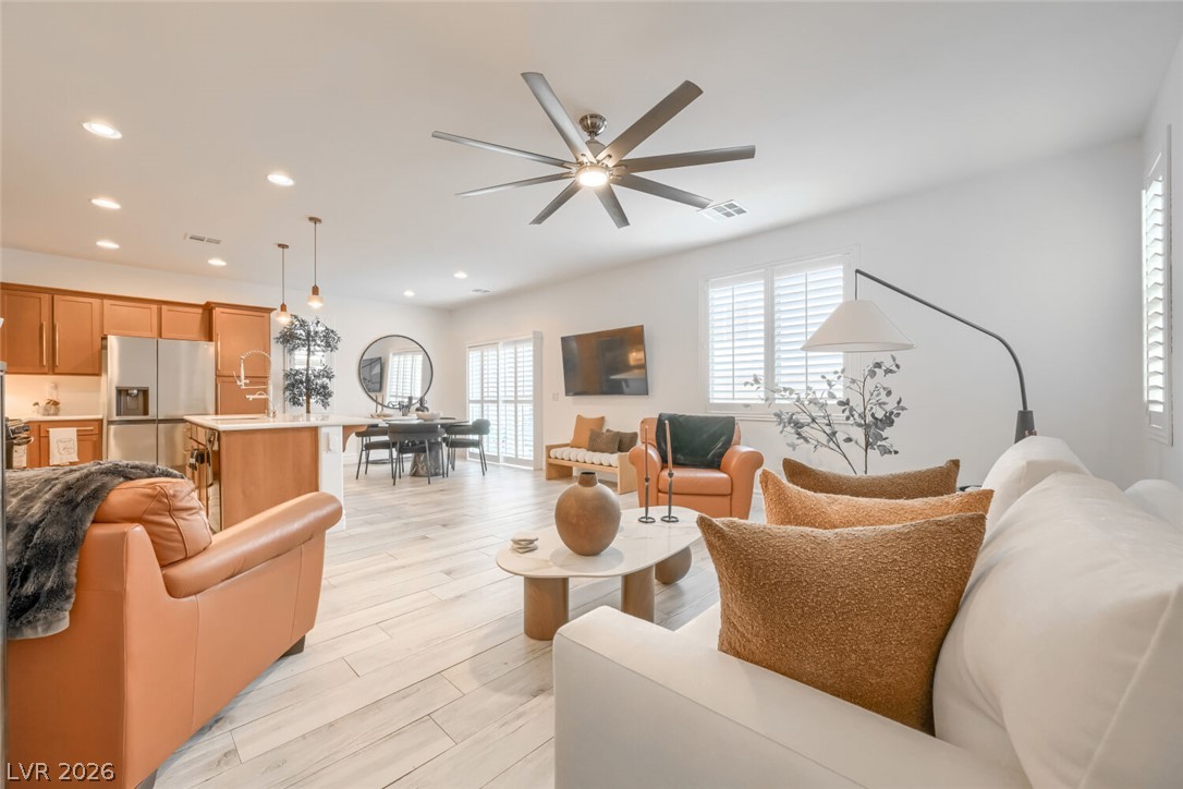5188 Fiery Sky Ridge Street Property Photo 3