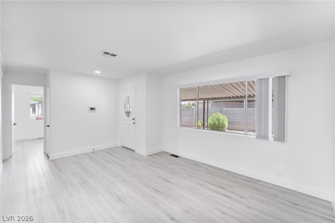 5235 Sir James Way Property Photo 7