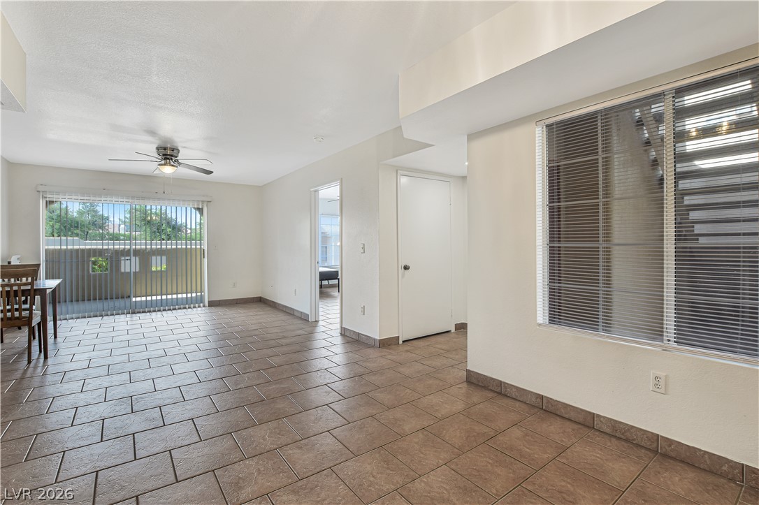 1908 Desert Falls Court 108 Property Photo 3