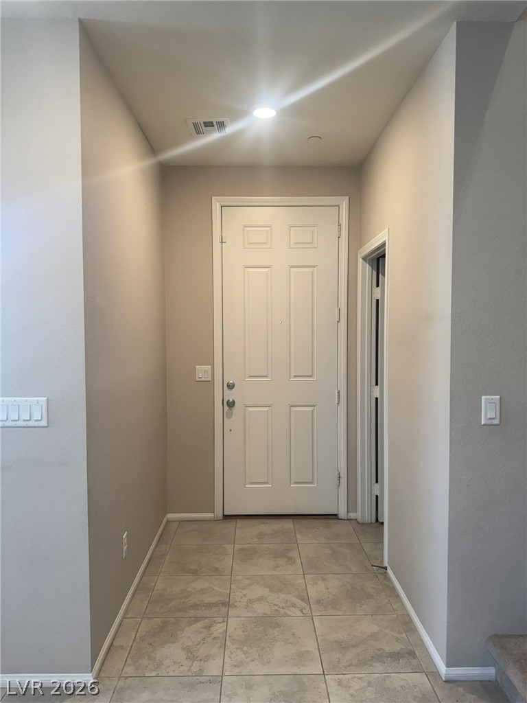 2853 Tanager Hill Street Property Photo 3