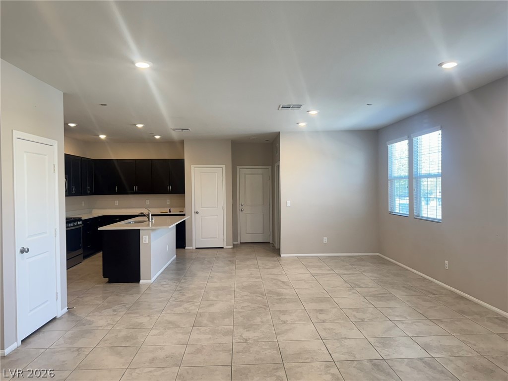 2853 Tanager Hill Street Property Photo 5