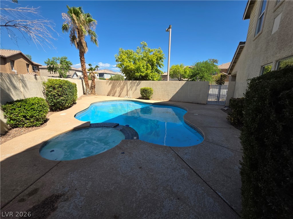 10799 Flame Vine Court Property Photo 10