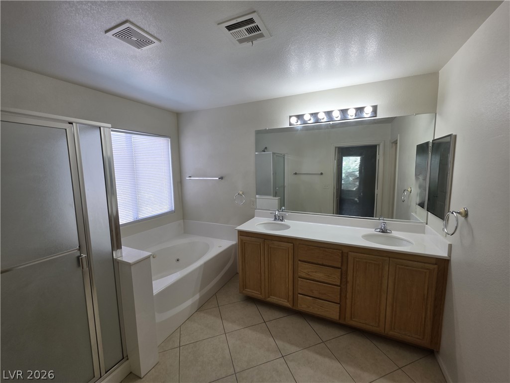 10799 Flame Vine Court Property Photo 38