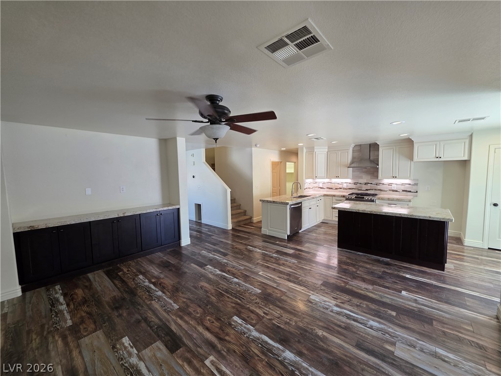 10799 Flame Vine Court Property Photo 58