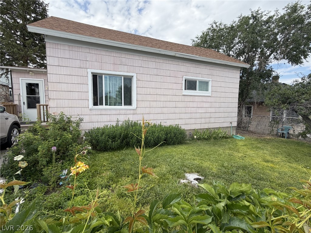 29 Avenue D Property Photo 3