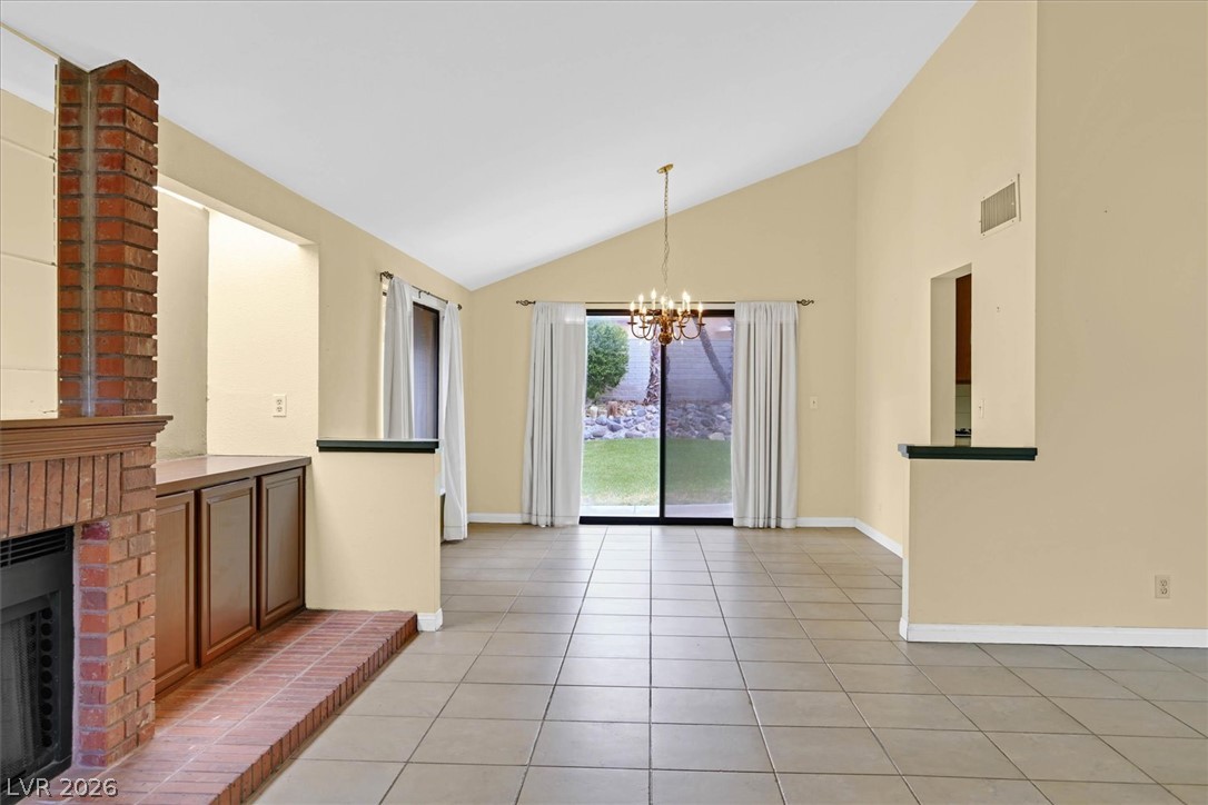 537 Trimley Court Property Photo 4