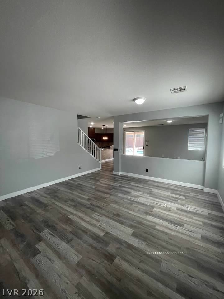 7349 Dolphine Crest Avenue Property Photo 14