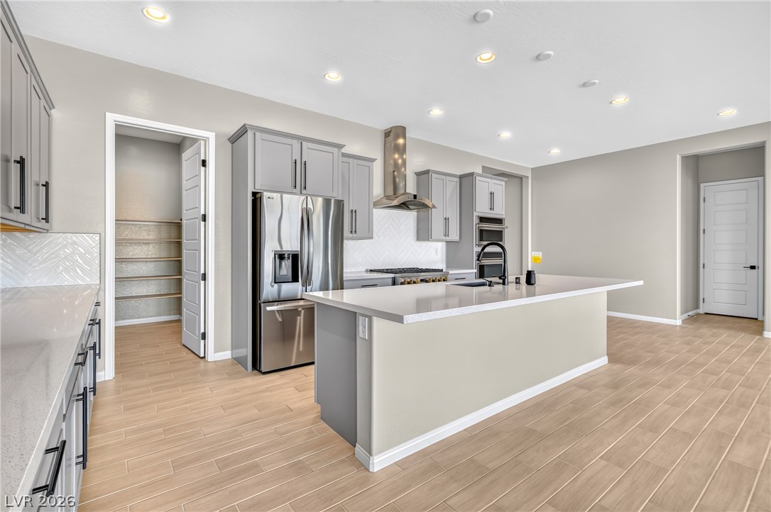 8762 Jesolo Court Property Photo 10