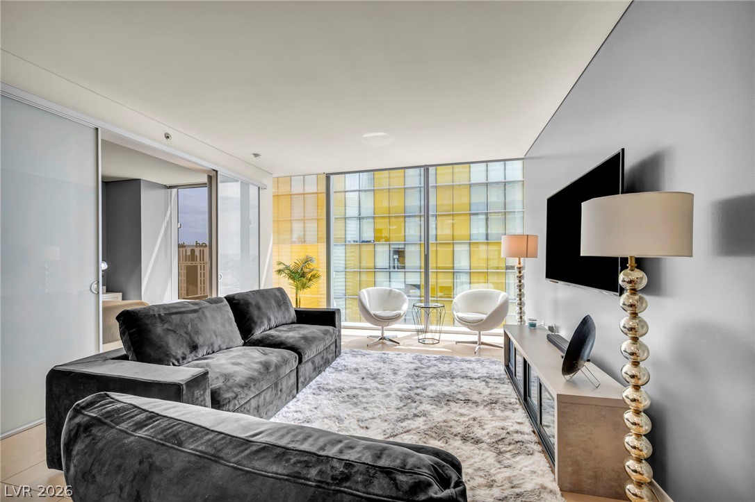 3726 Las Vegas Boulevard 2807 Property Photo 8