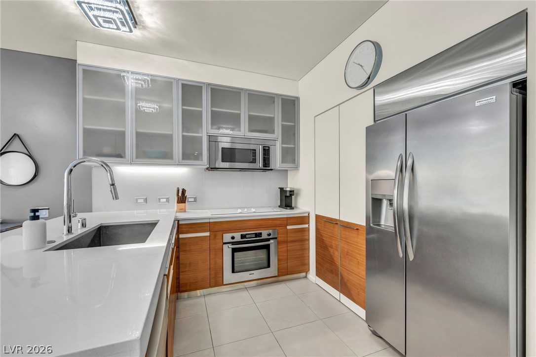 3726 Las Vegas Boulevard 2807 Property Photo 12