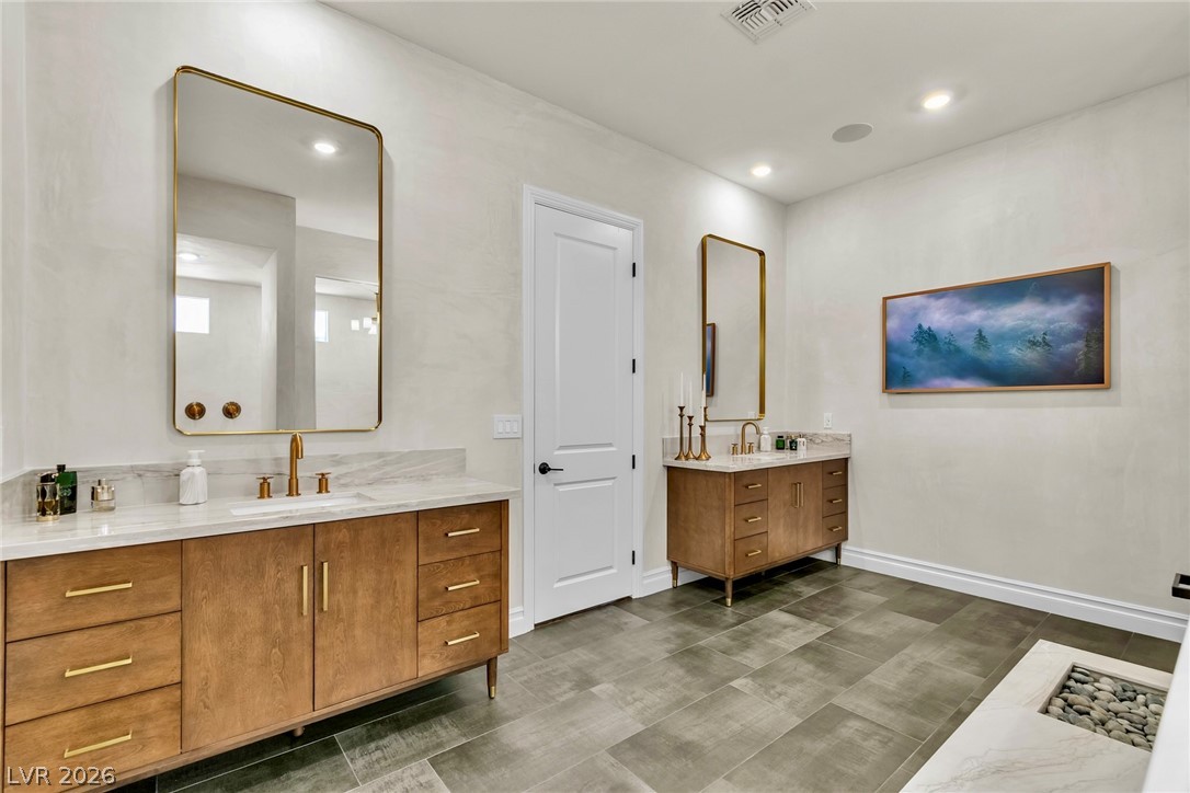 4660 Blushing Dawn Avenue Property Photo 22