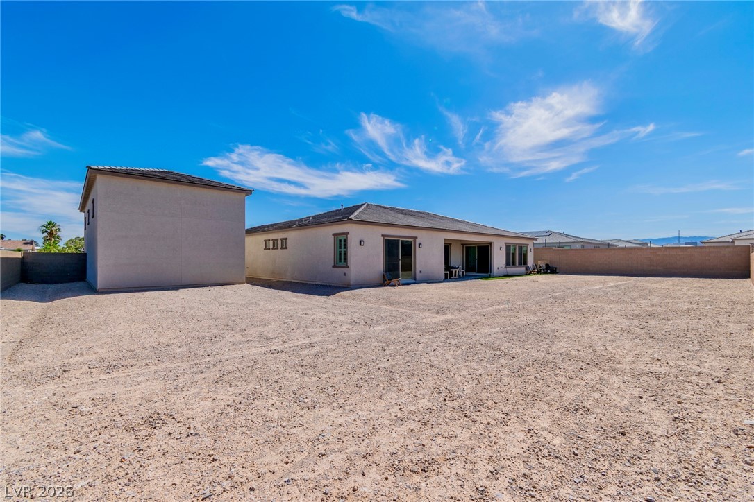 4660 Blushing Dawn Avenue Property Photo 36